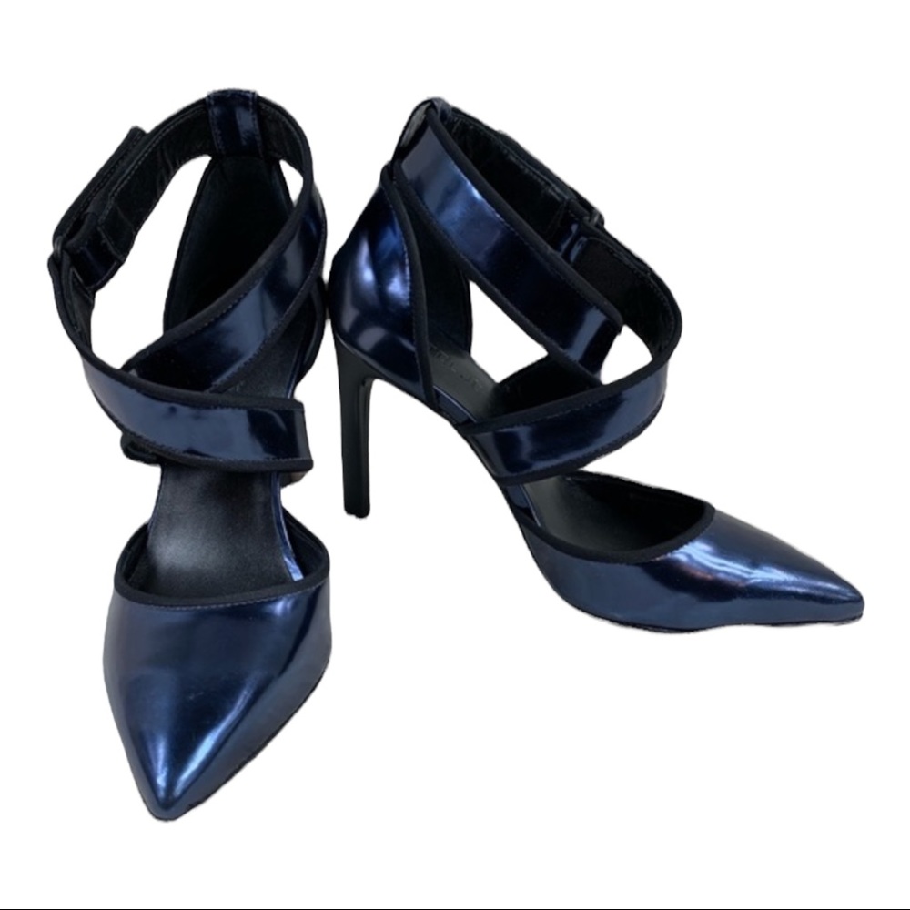 NWT Atelje 71 Ladies Strap Pumps
